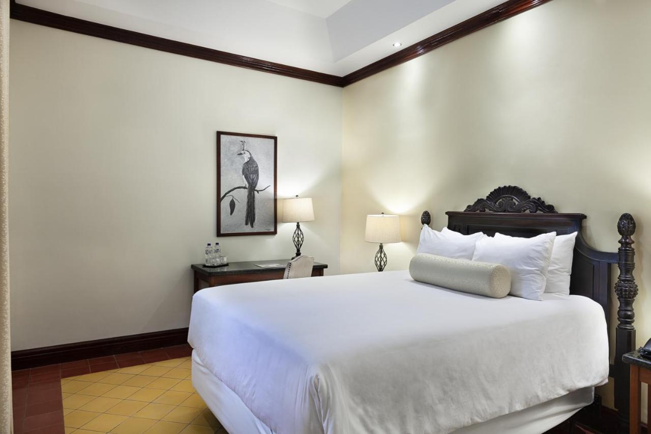 Hotel La Perla León Zewnętrze zdjęcie
