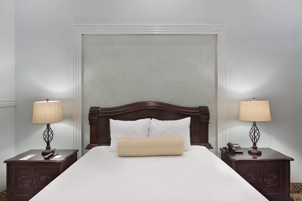 Hotel La Perla León Zewnętrze zdjęcie