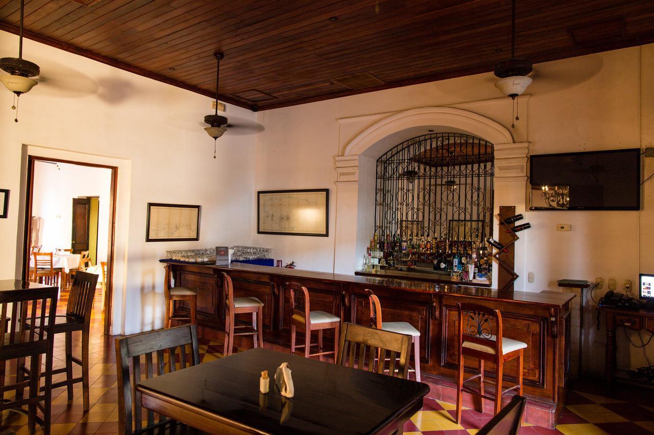 Hotel La Perla León Zewnętrze zdjęcie