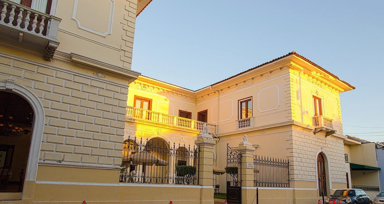 Hotel La Perla León Zewnętrze zdjęcie
